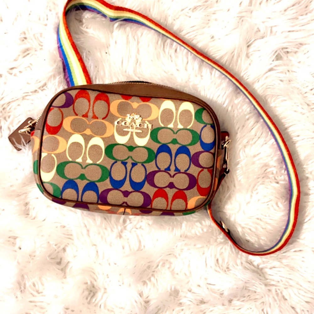 UNUSED AUTHENTIC COACH PURSE!